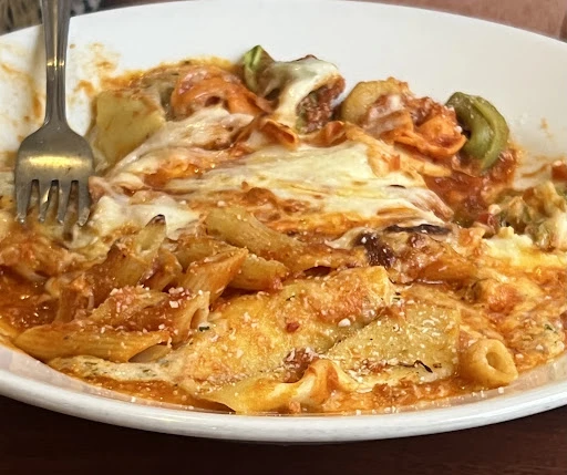 La Bella Tavola Italian Grill & Pizza photo 9